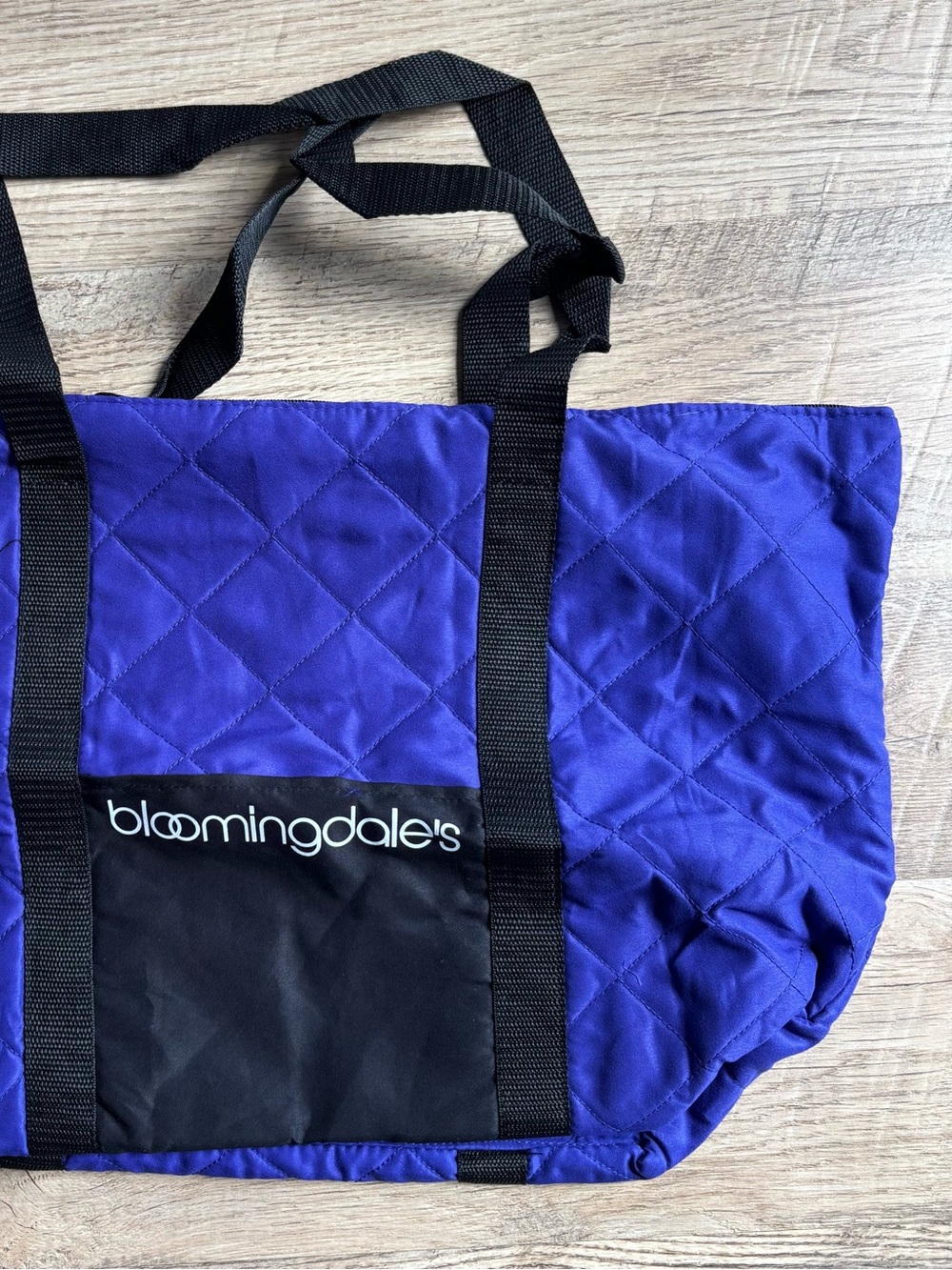 Bloomingdale's Quilted Purple Beauty Ben Duffle Bag-New